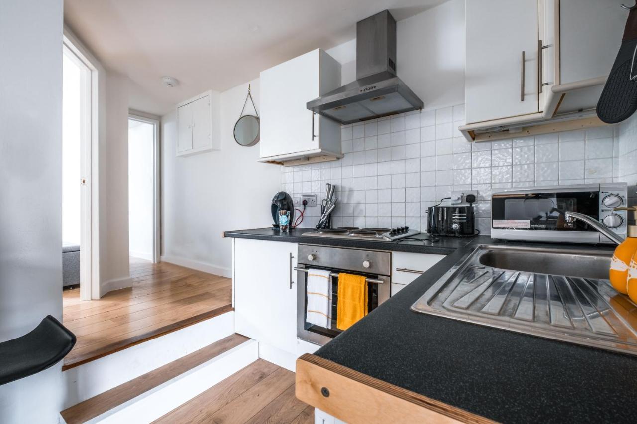 Cosy Flat In Free Parking Area, Next To Bus Stop Brighton ภายนอก รูปภาพ