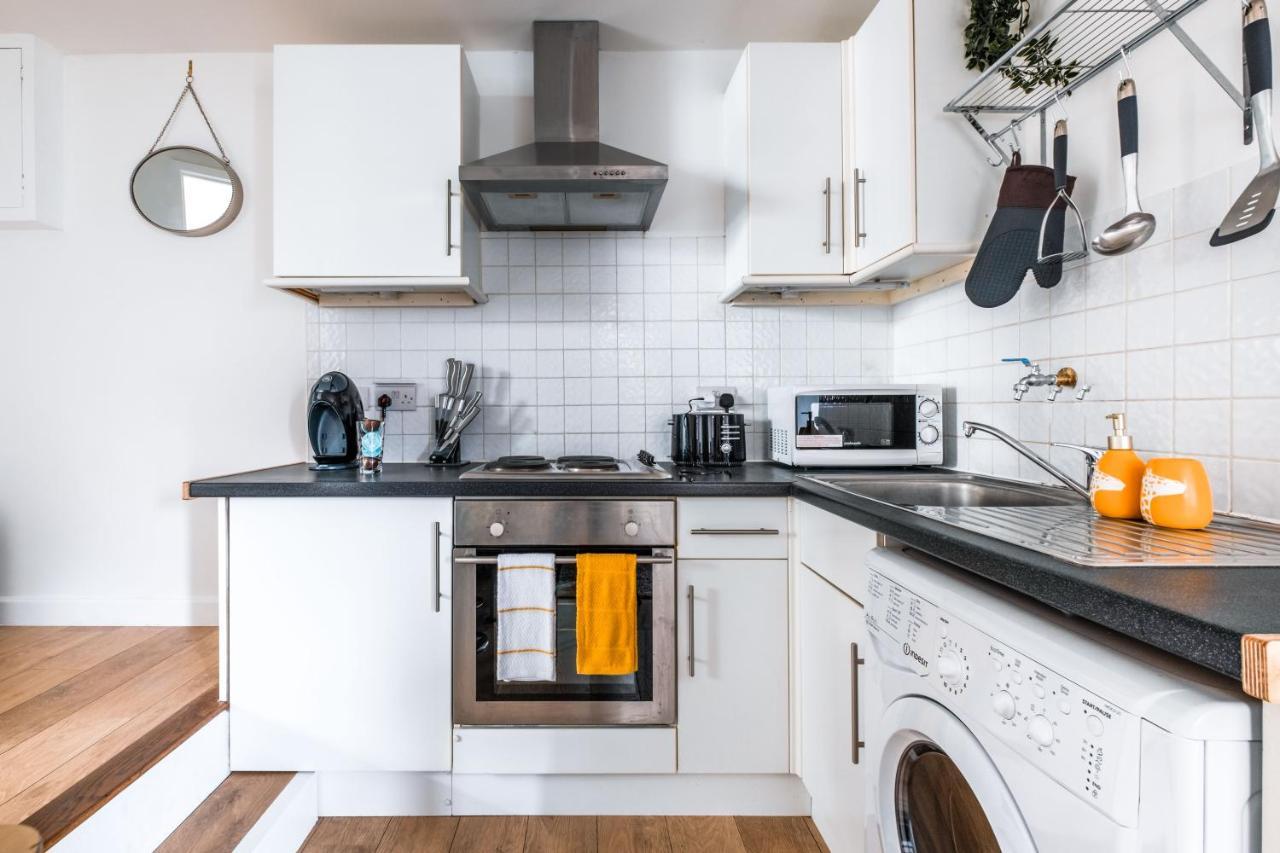 Cosy Flat In Free Parking Area, Next To Bus Stop Brighton ภายนอก รูปภาพ
